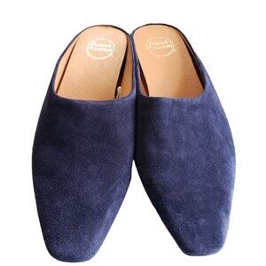 Sh132 Andre Assous Norma Suede Navy Featherweight Flat 9.5